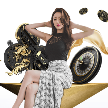 沪媒：上海虹口足球场，全是拍樱花的人